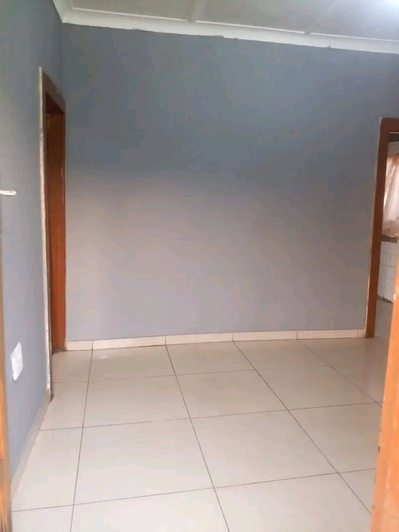  SELECT * FROM images WHERE ad_id=