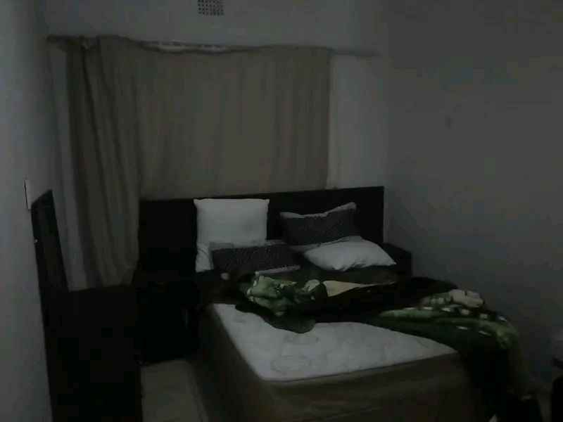  SELECT * FROM images WHERE ad_id=